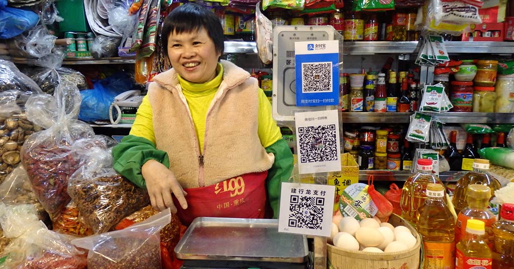 В Китае ограничили самый популярный способ платежей